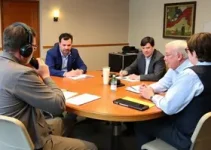 Reunião com representantes do Jornal Foco no Bairro