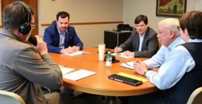 Reunião com representantes do Jornal Foco no Bairro