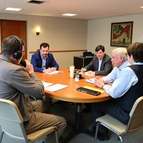 Reunião com representantes do Jornal Foco no Bairro